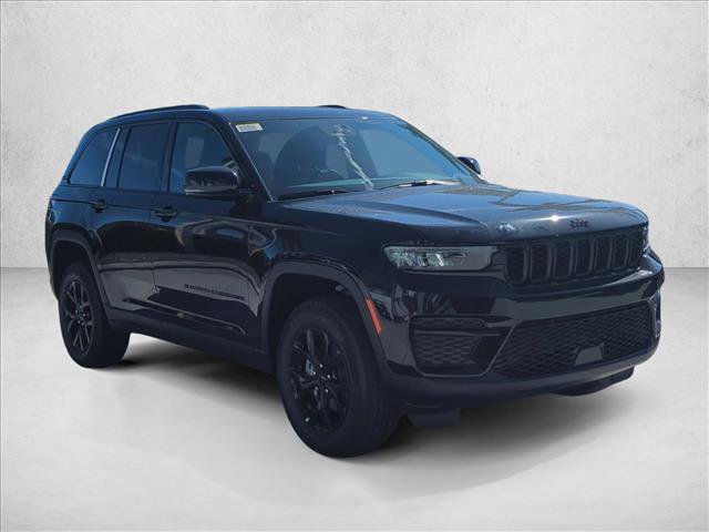 New 2025 Jeep Grand Cherokee Altitude image 7