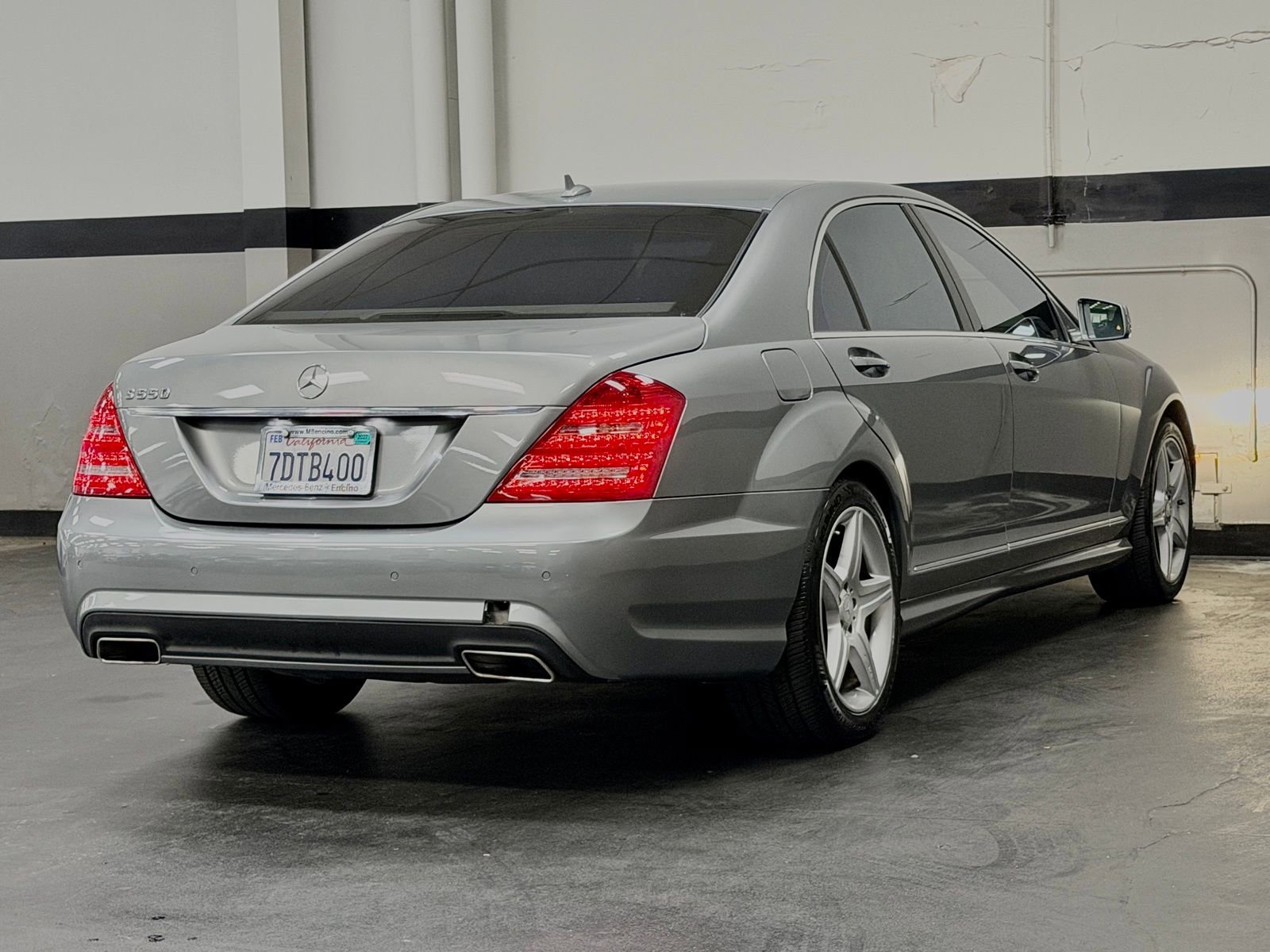 Used 2010 Mercedes-Benz S 550 image 12