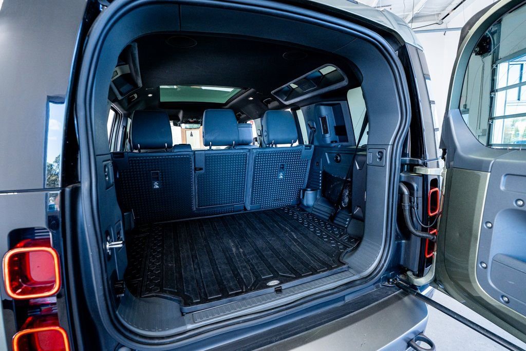 Used 2021 Land Rover Defender 110 X-Dynamic HSE image 63