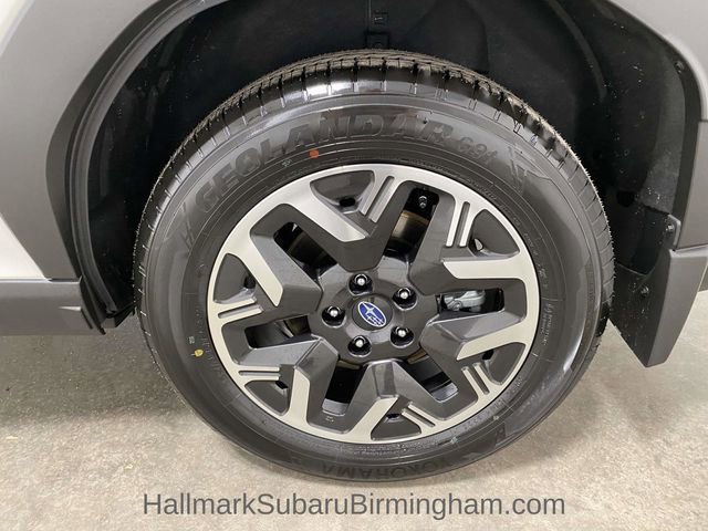 New 2025 Subaru Forester Premium image 8