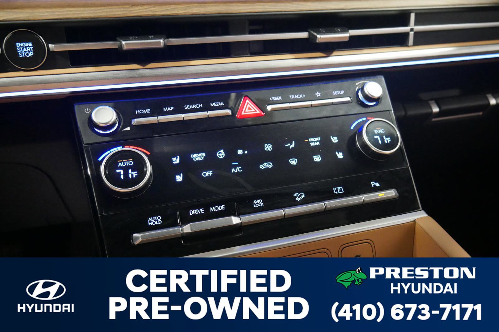 Used 2025 Hyundai Santa Fe Limited image 24