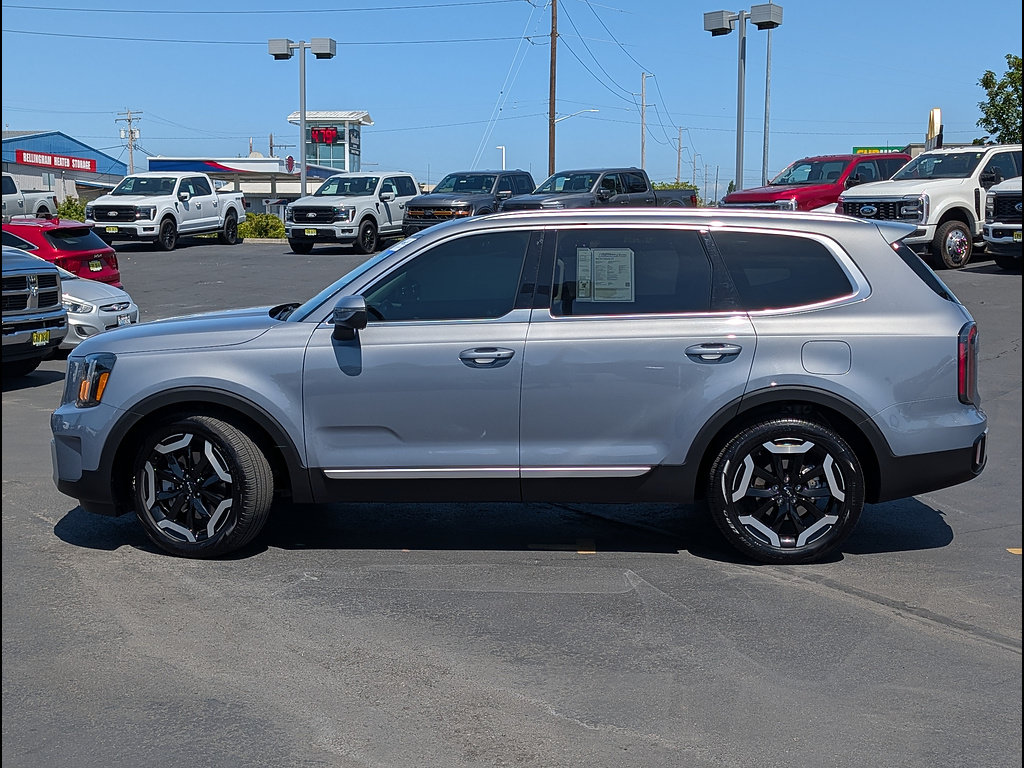 Used 2024 Kia Telluride EX AWD/4WD image 10