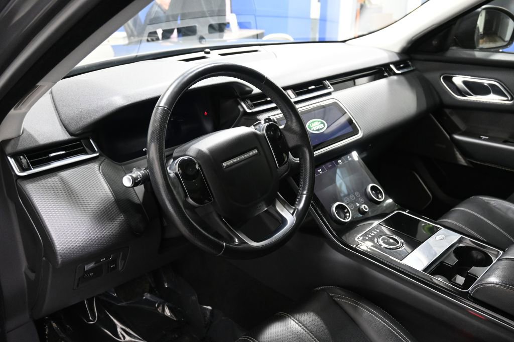 Used 2018 Land Rover Range Rover Velar S image 8
