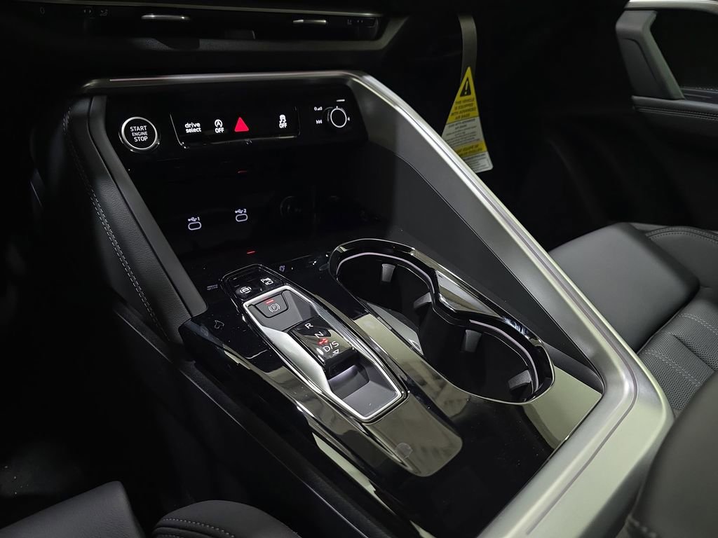 New 2025 Audi Q5 Premium Plus image 25
