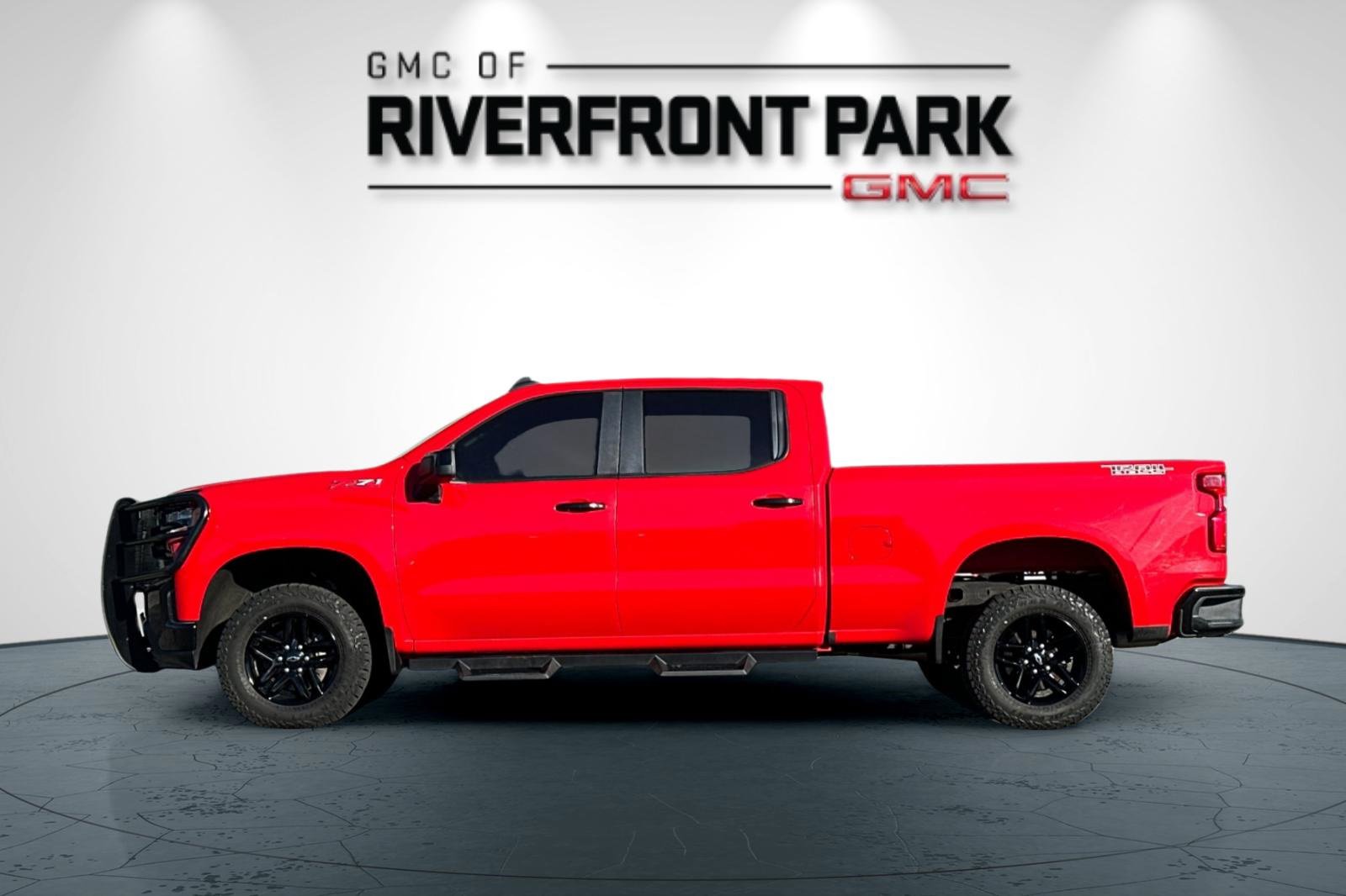 Used 2021 Chevrolet Silverado 1500 LT Trail Boss image 6