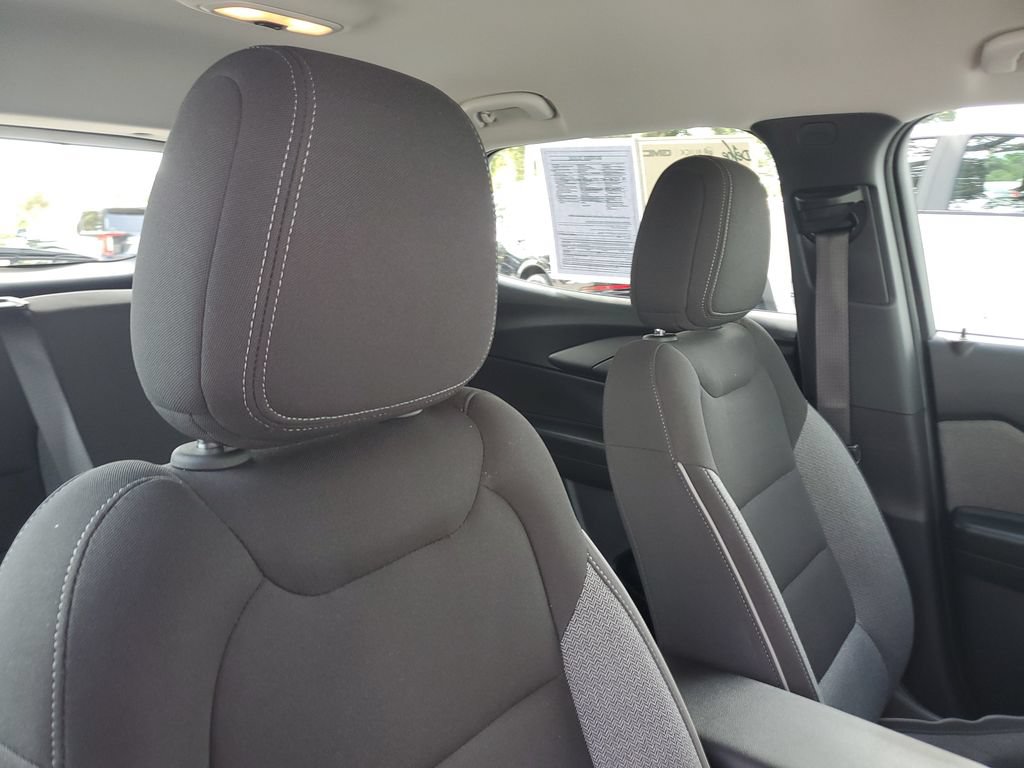 Certified 2024 Chevrolet TrailBlazer LS FWD image 24