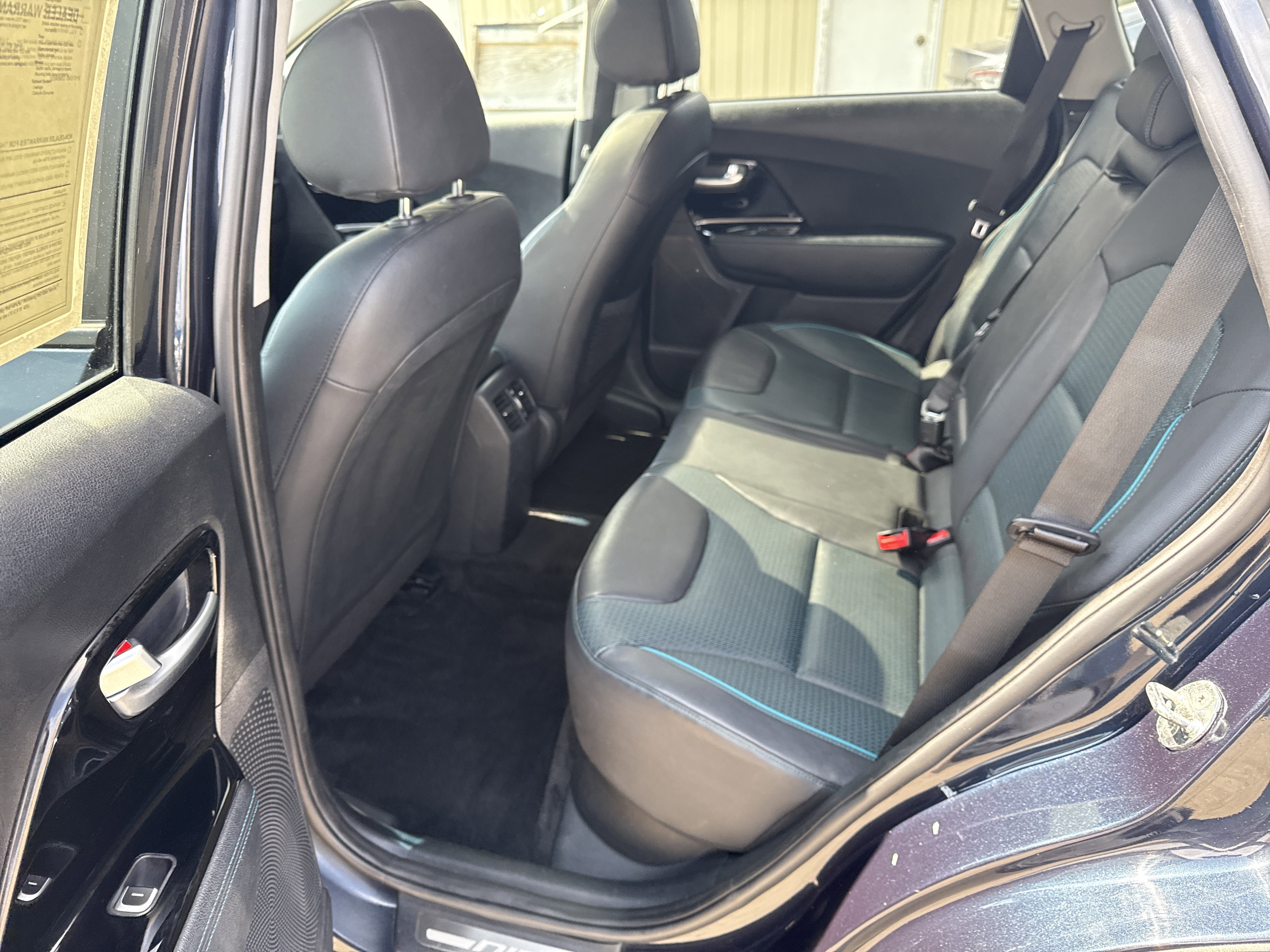 Used 2020 Kia Niro EX Premium image 18