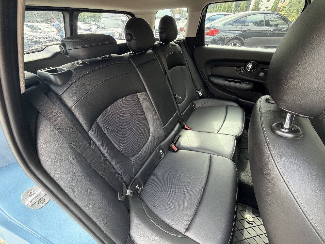Used 2016 MINI Cooper Clubman FWD image 25