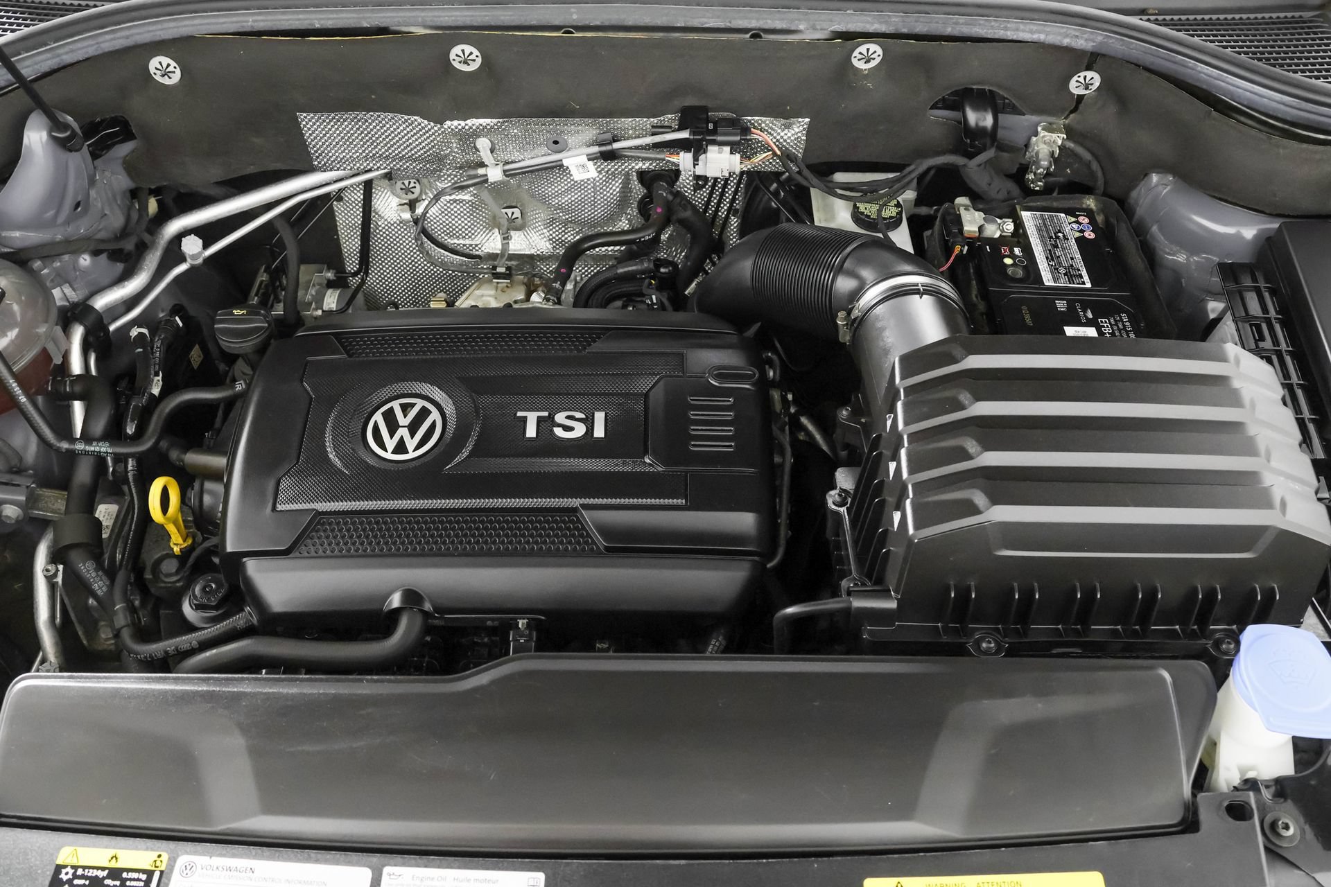 Used 2023 Volkswagen Atlas Cross Sport SEL R-Line AWD/4WD image 50