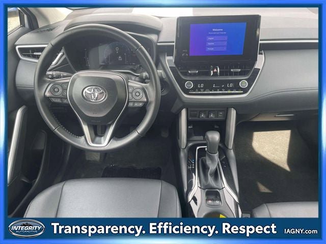 Certified 2025 Toyota Corolla Cross XLE AWD/4WD image 13