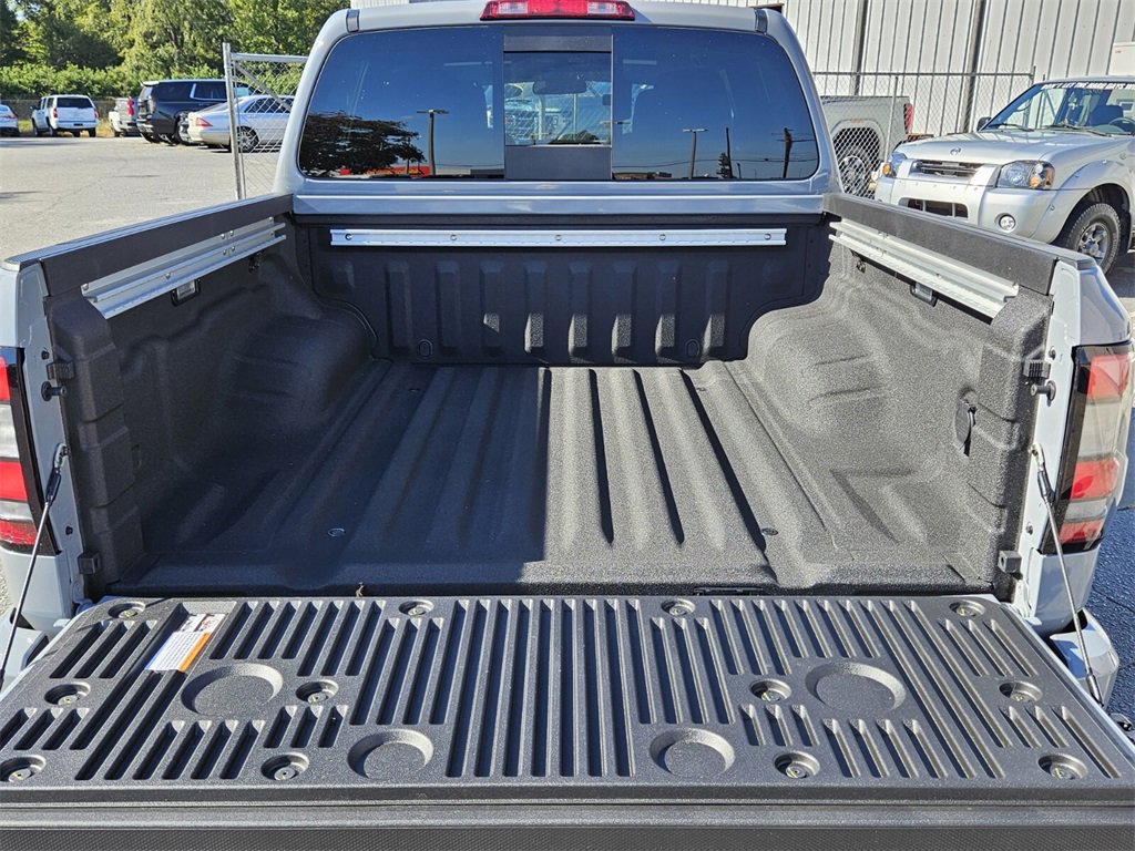 New 2026 Nissan Frontier Pro-X image 9