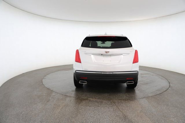 Used 2017 Cadillac XT5 Luxury w/ Driver Awareness Package image 14