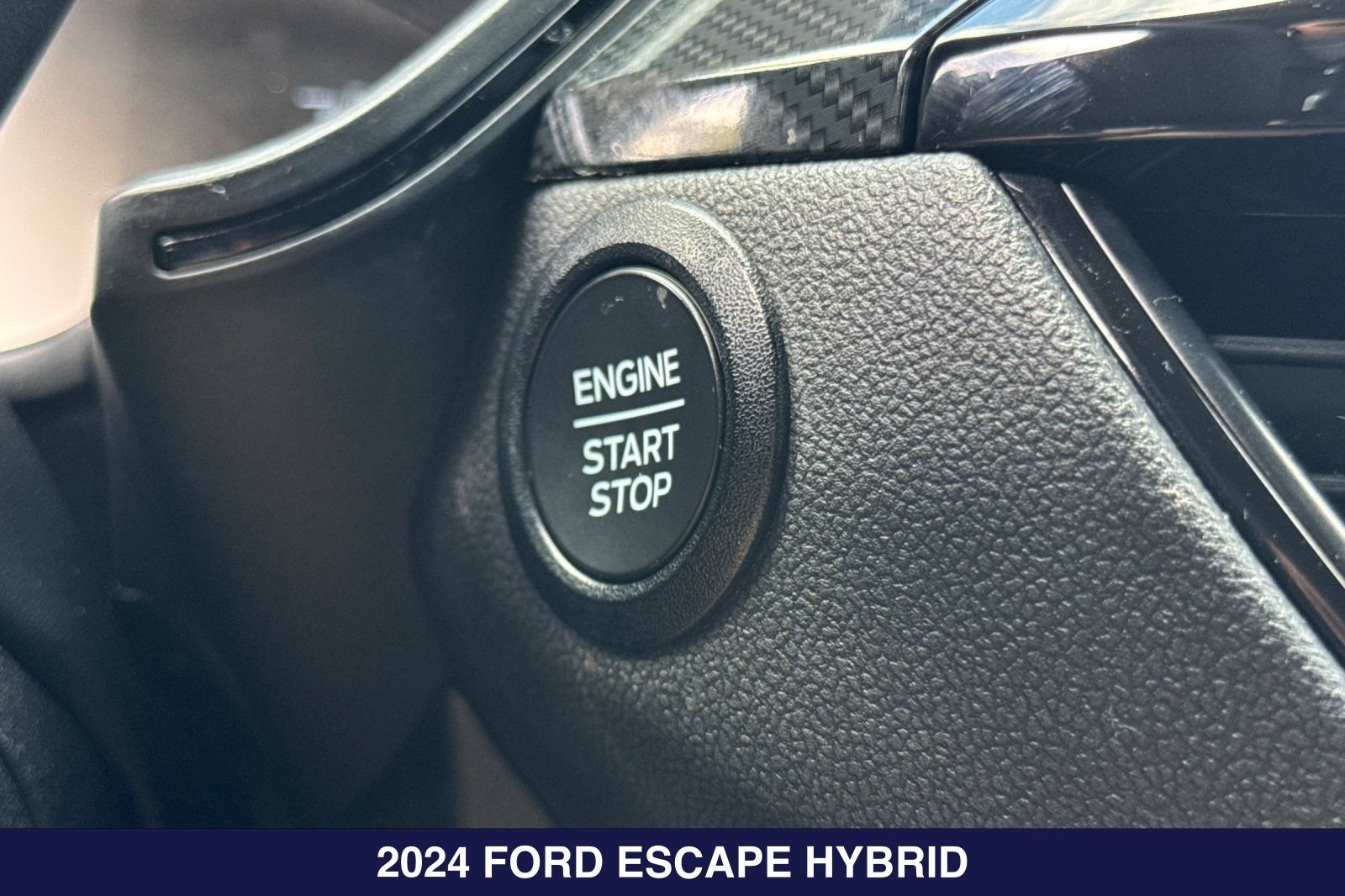 Certified 2024 Ford Escape ST-Line w/ Equipment Group 301A FWD image 24