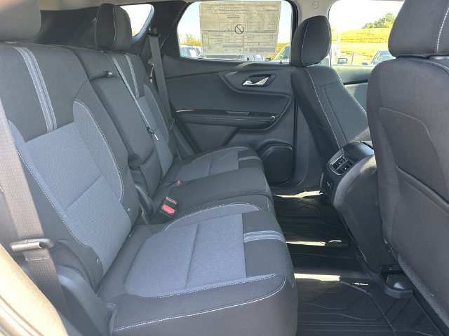 New 2026 Chevrolet Blazer LT w/ LPO, Floor Liner Package FWD image 15