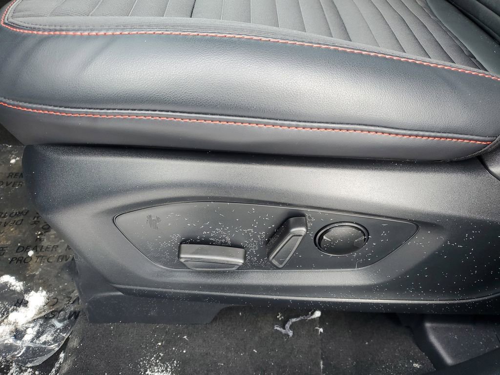 New 2026 Ford Explorer ST-Line w/ ST-Line Street Pack image 11