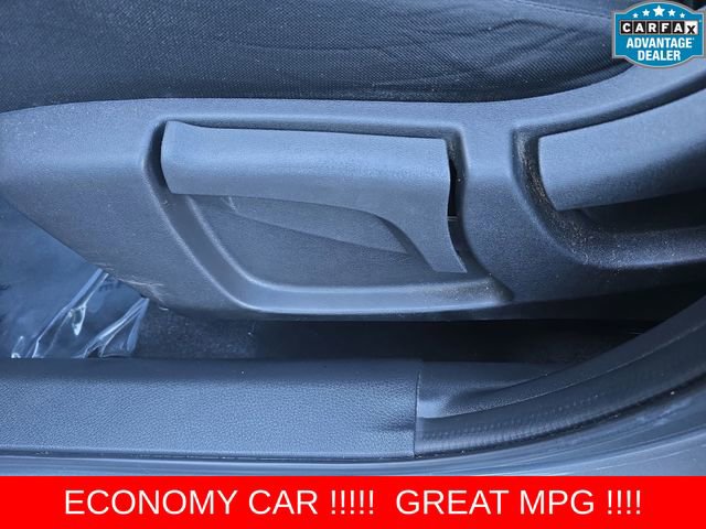 Used 2022 Nissan Rogue Sport S image 26