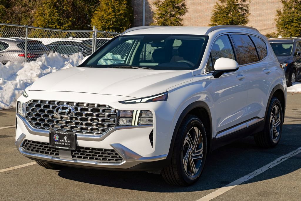 Used 2022 Hyundai Santa Fe SEL image 3