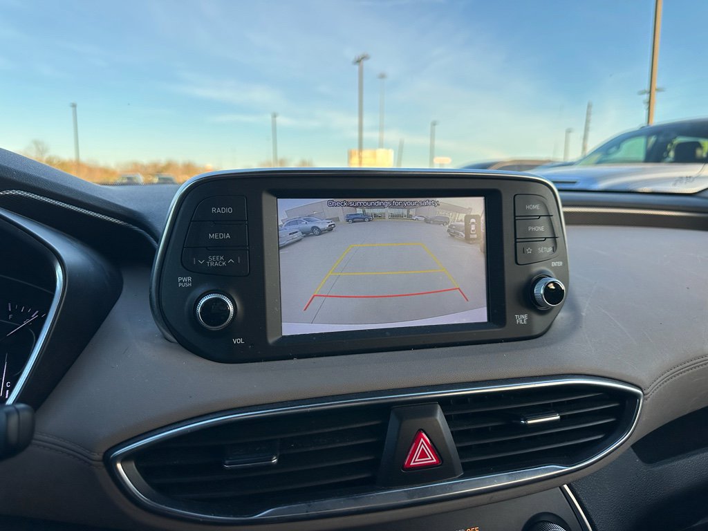 Used 2019 Hyundai Santa Fe SEL image 19
