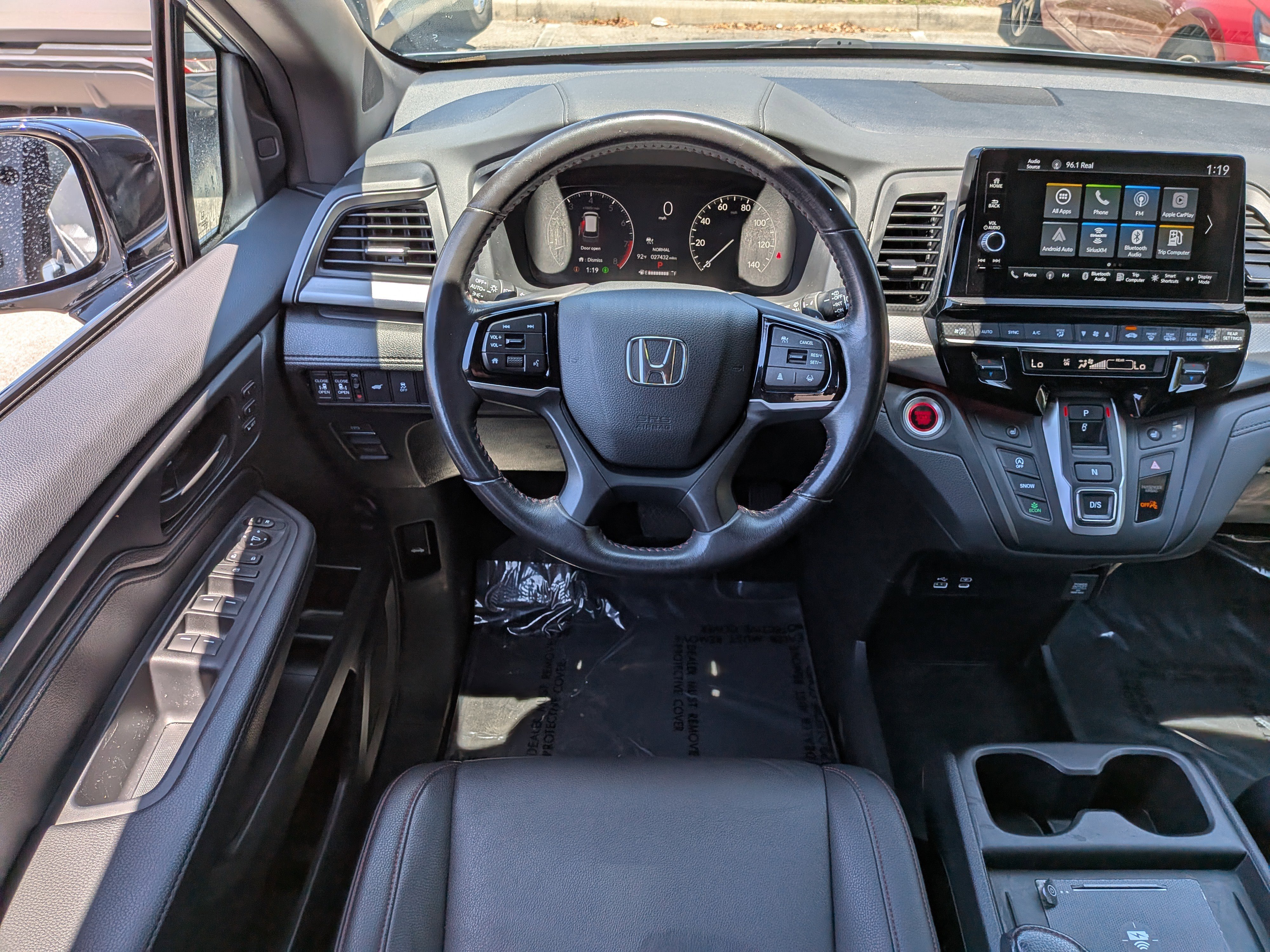 Used 2025 Honda Odyssey Sport-L image 18