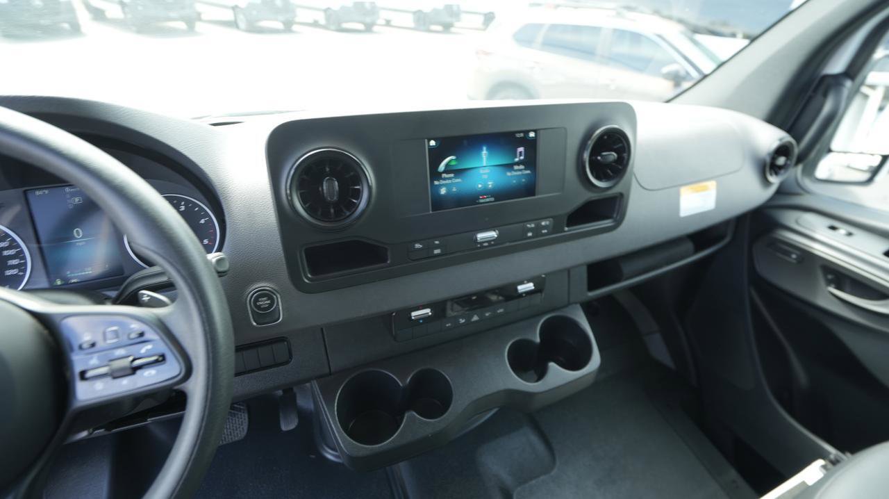 Used 2024 Mercedes-Benz Sprinter 144 Cargo image 13