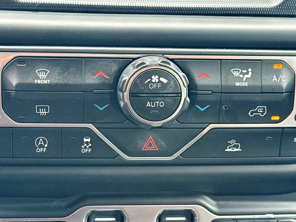 Used 2022 Jeep Gladiator Mojave AWD/4WD image 22