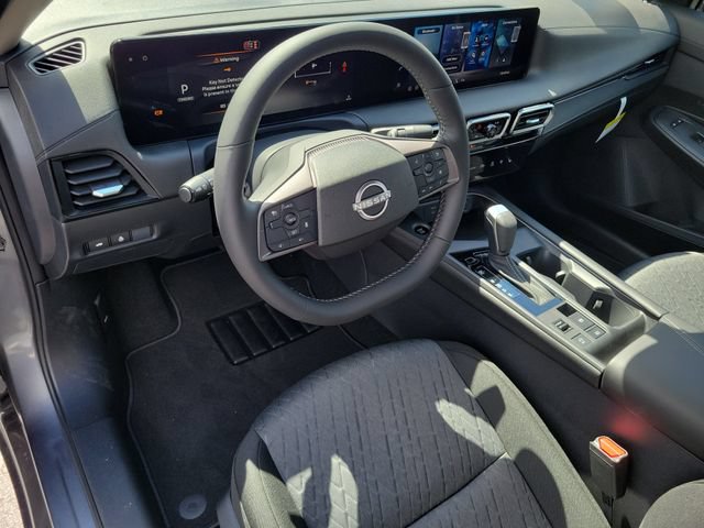 New 2026 Nissan Sentra SV w/ SV Convenience Package FWD image 18