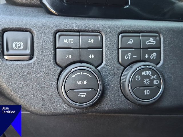 Used 2026 Chevrolet Silverado 1500 High Country AWD/4WD image 17