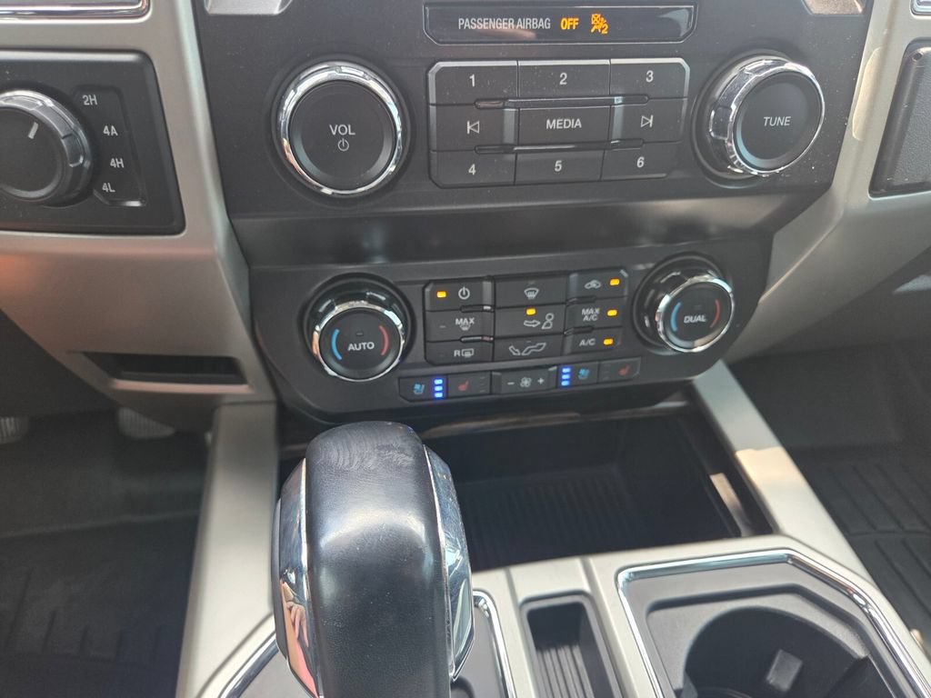 Used 2020 Ford F150 Lariat AWD/4WD image 17