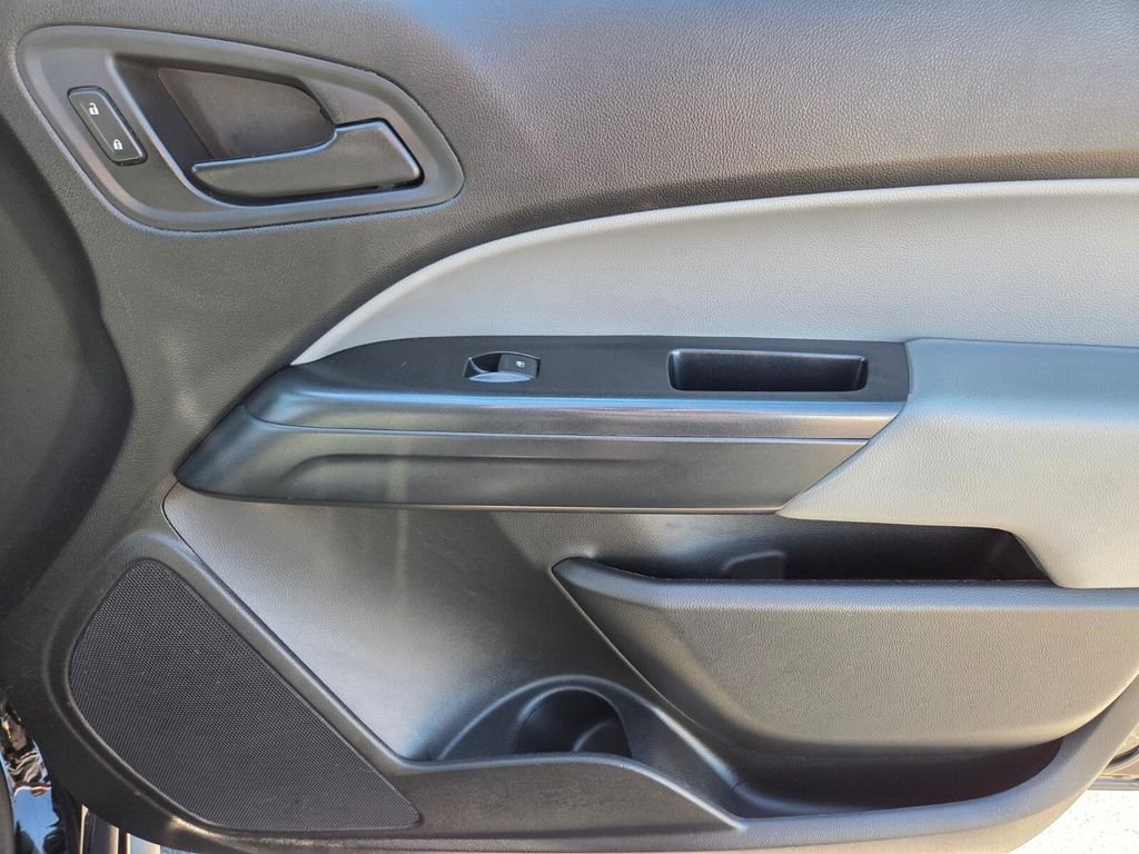 Used 2016 Chevrolet Colorado W/T w/ WT Convenience Package RWD image 21
