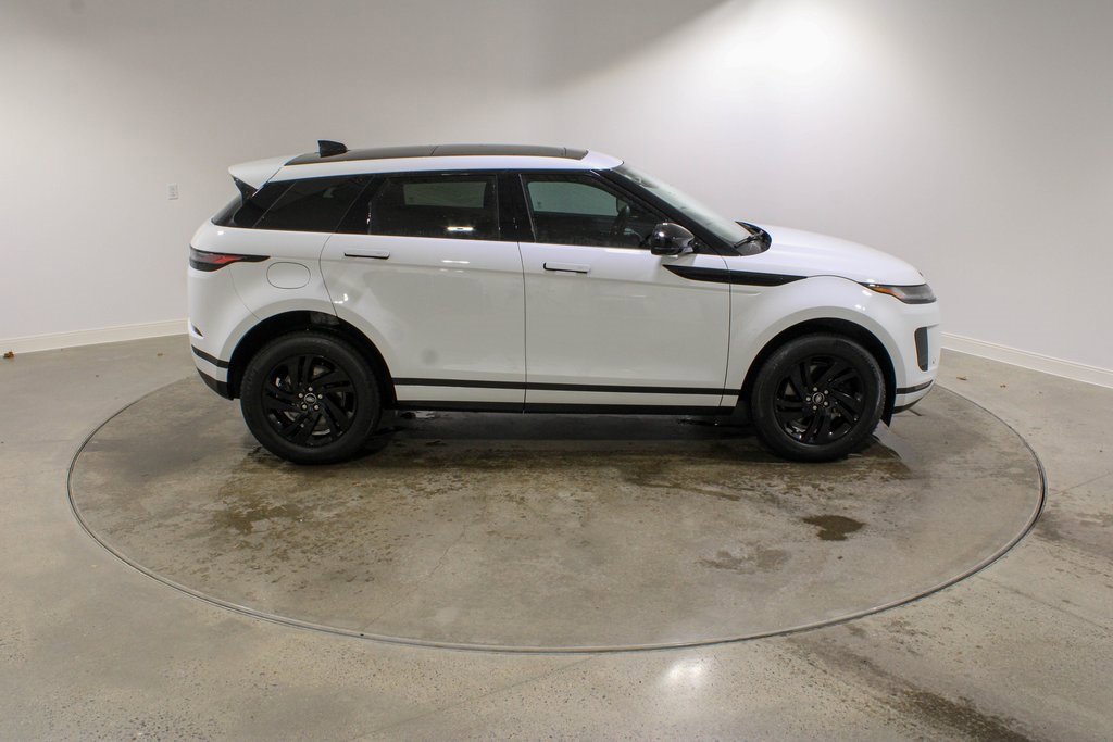 Used 2024 Land Rover Range Rover Evoque S image 6