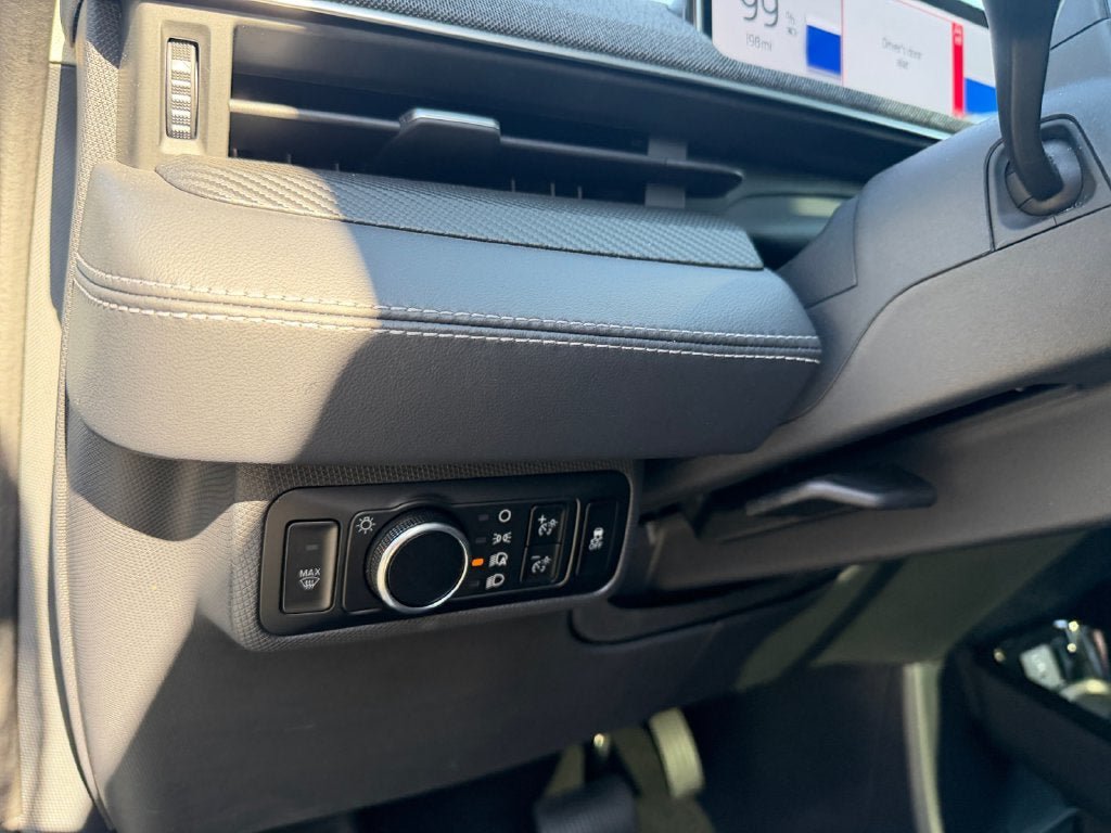 Certified 2023 Ford Mustang Mach-E Premium AWD/4WD image 20