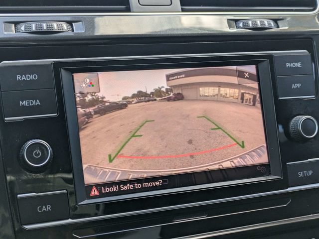 Used 2019 Volkswagen Golf S FWD image 26