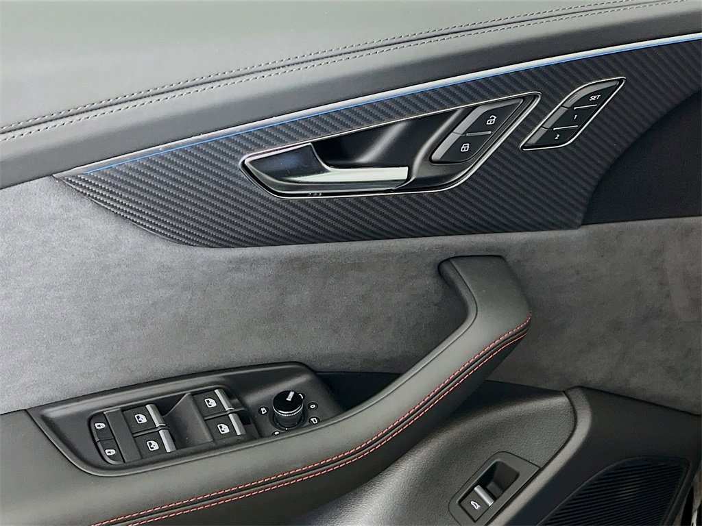 New 2026 Audi Q8 Prestige image 19