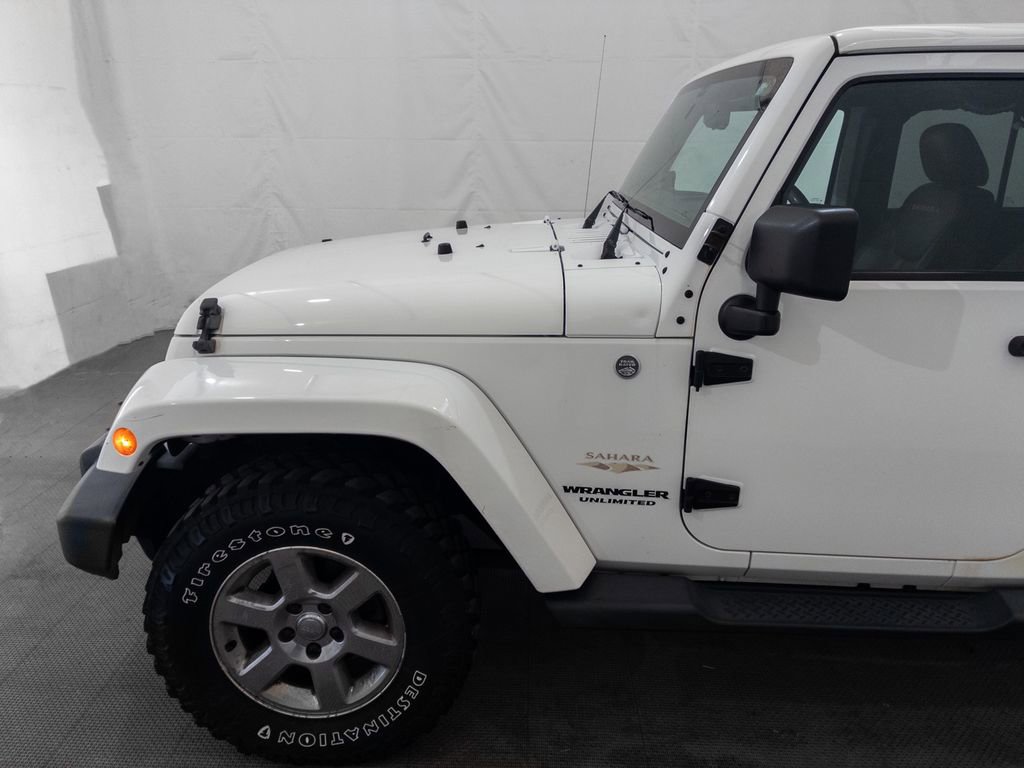 Used 2014 Jeep Wrangler Unlimited Sahara w/ Connectivity Group image 3