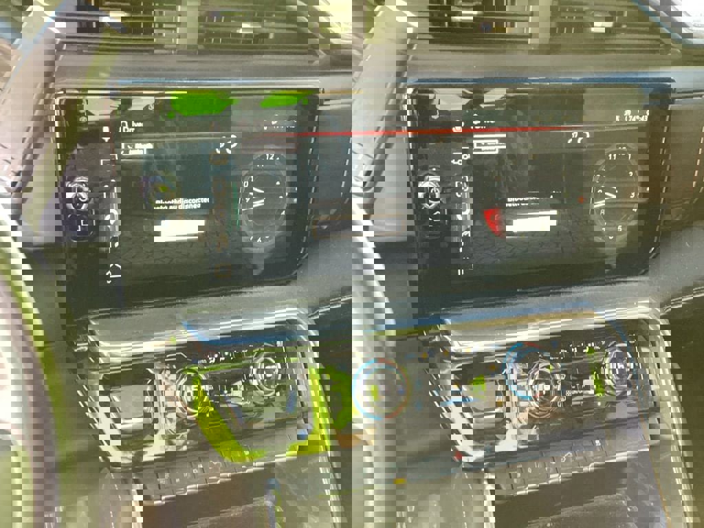 Used 2024 GMC Sierra 3500 Denali Ultimate image 8