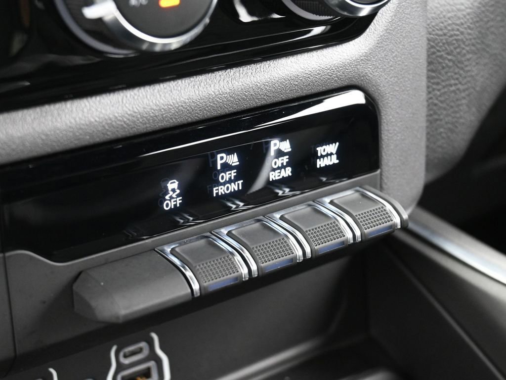 Used 2025 RAM 1500 Big Horn image 23
