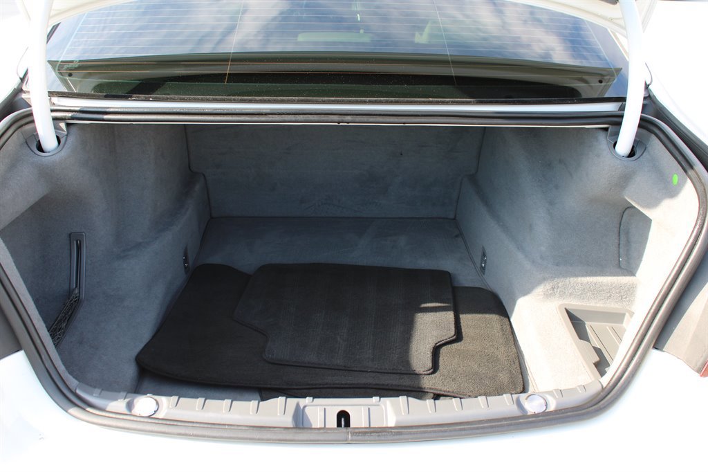 Used 2014 BMW 750Li RWD image 33