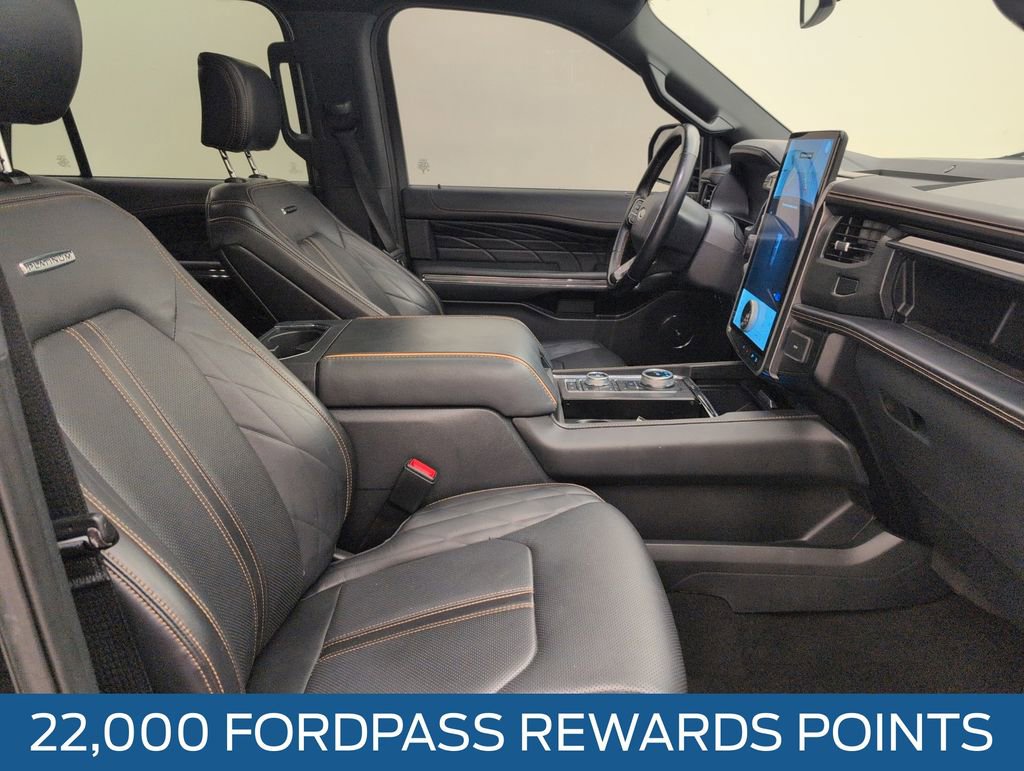Used 2023 Ford Expedition Platinum AWD/4WD image 15
