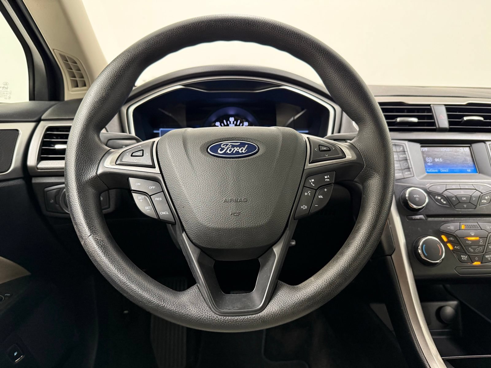 Used 2018 Ford Fusion S FWD image 22