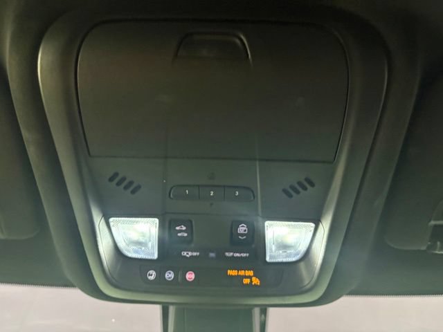 Used 2021 Chevrolet Blazer RS w/ Enhanced Convenience Package FWD image 18