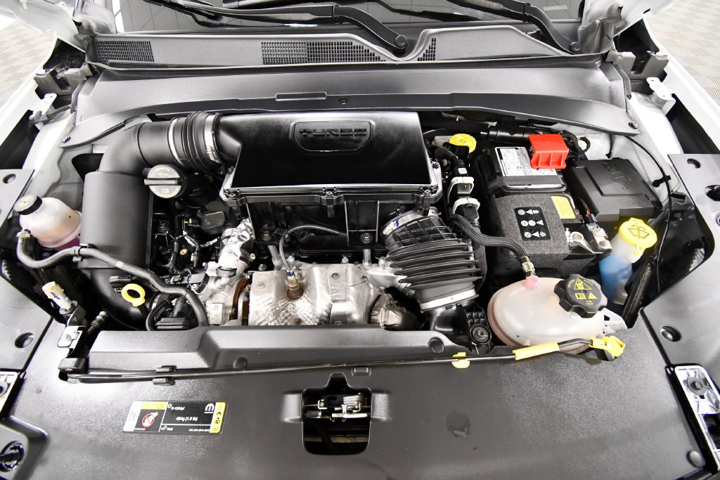 Used 2025 Jeep Compass Limited AWD/4WD image 12