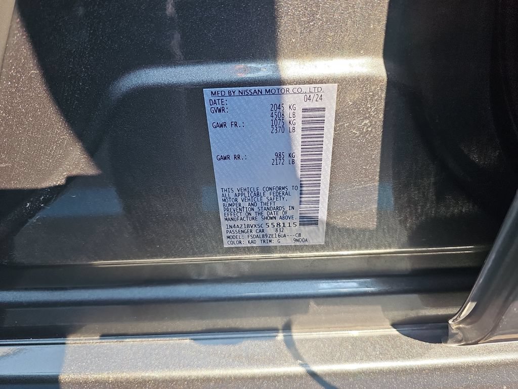 Used 2025 Nissan Leaf S FWD image 31