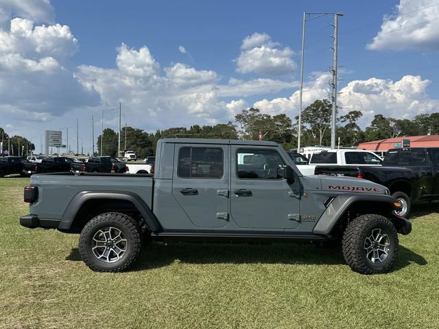 New 2025 Jeep Gladiator Mojave w/ Convenience Group image 6