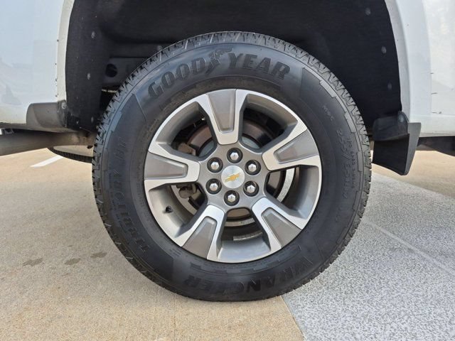 Used 2015 Chevrolet Colorado Z71 AWD/4WD image 21