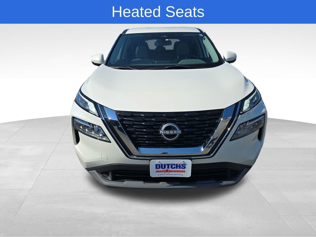Used 2023 Nissan Rogue SV image 9