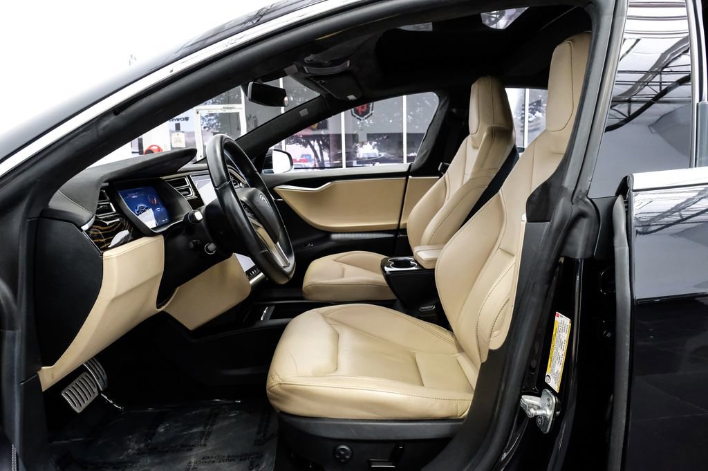 Used 2016 Tesla Model S P90D image 4