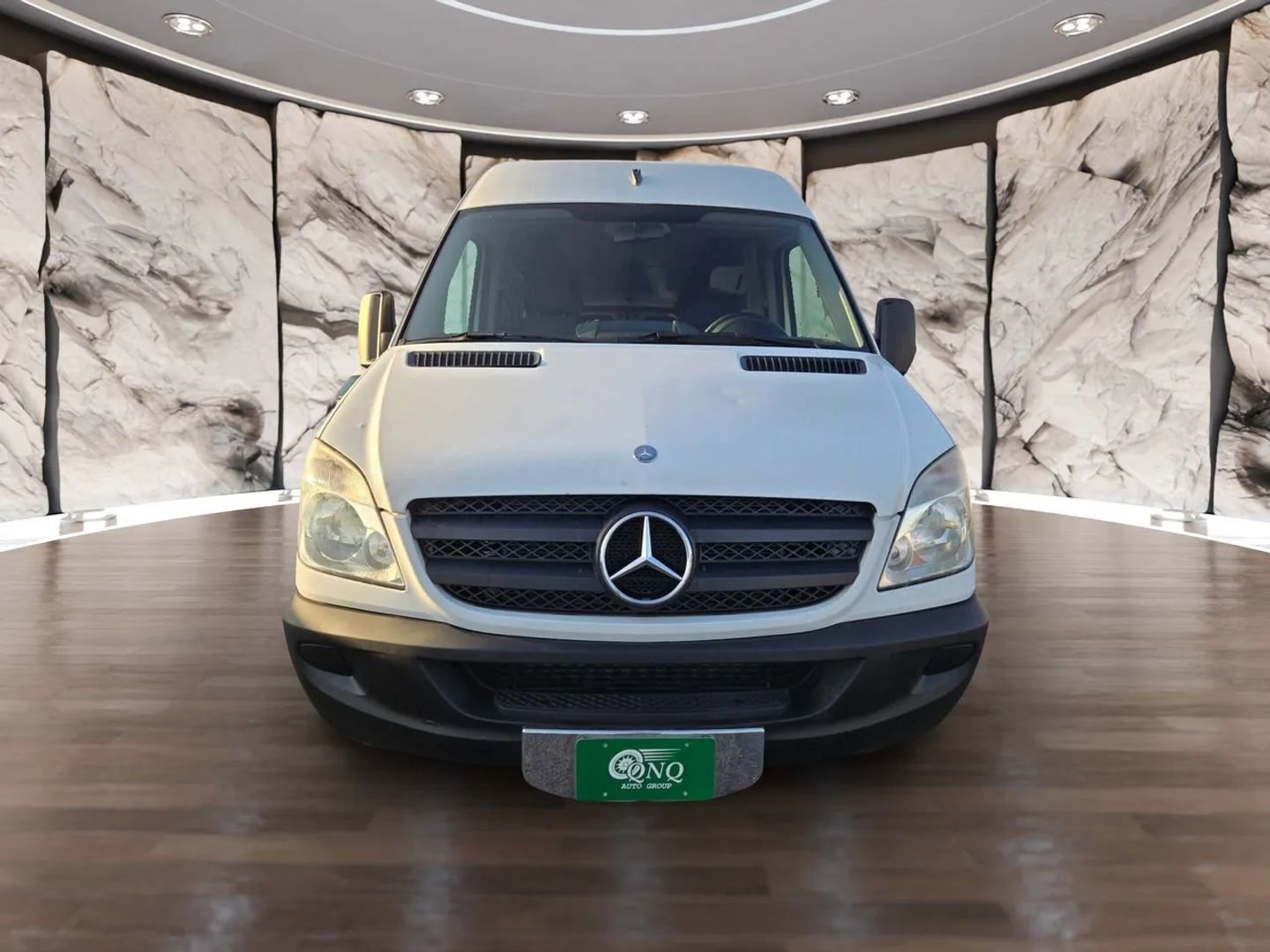 Used 2010 Mercedes-Benz Sprinter 3500 image 2