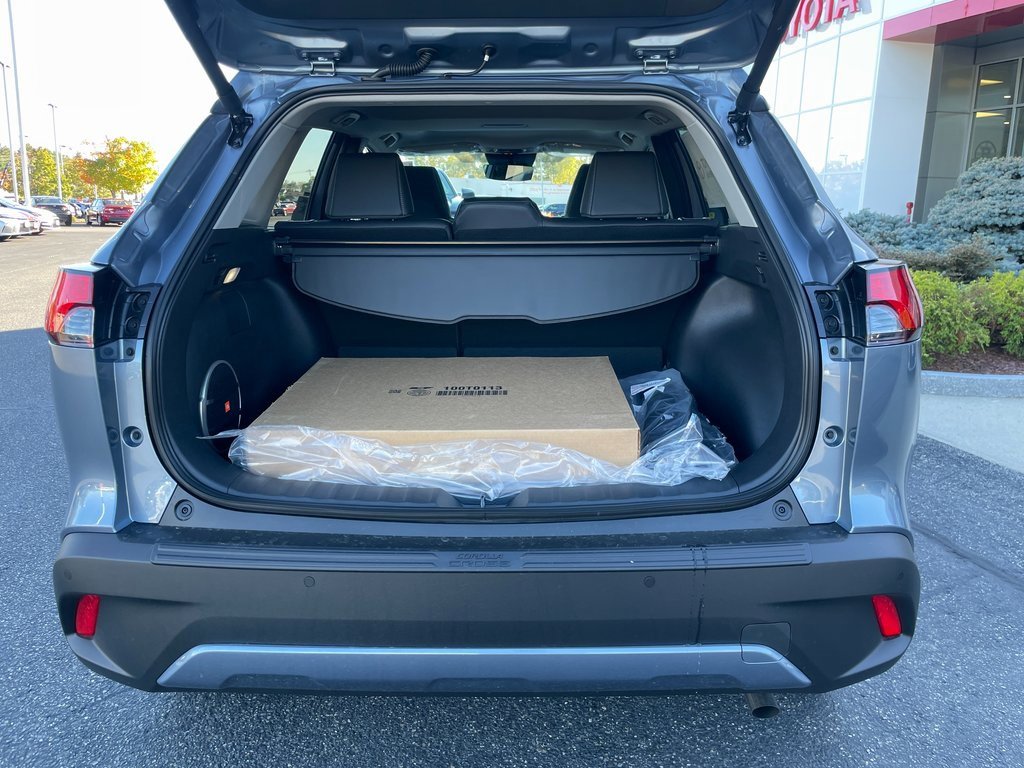 New 2026 Toyota Corolla Cross XLE image 5