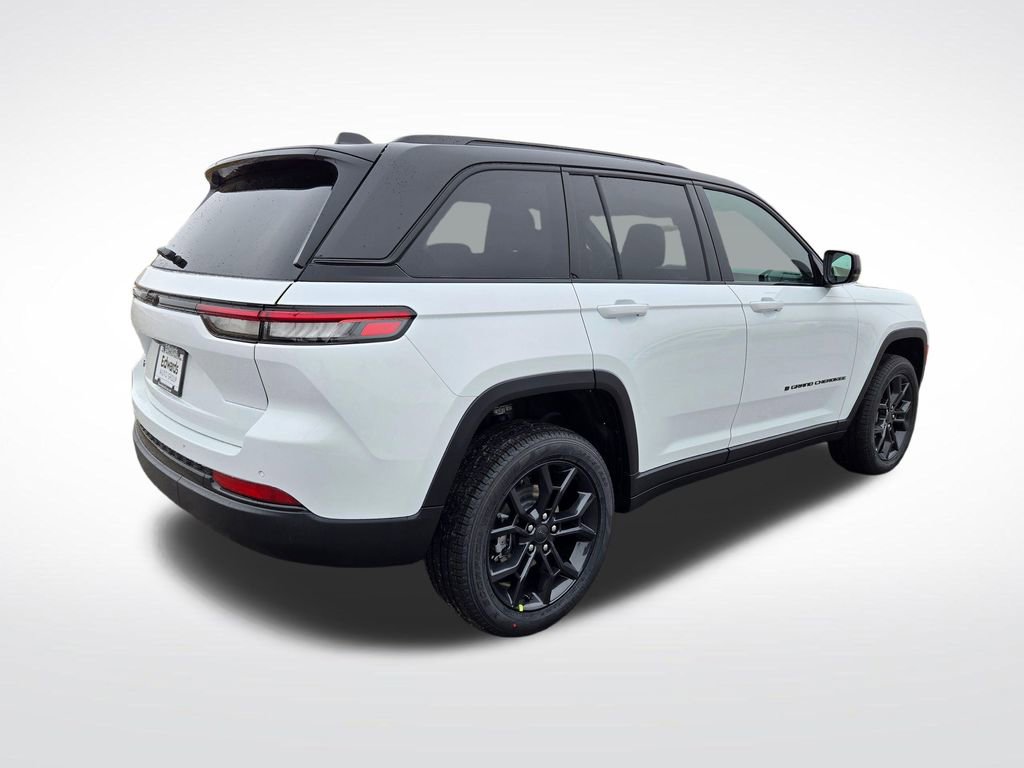New 2025 Jeep Grand Cherokee Limited image 3