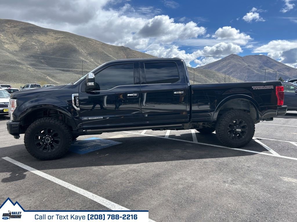 Used 2022 Ford F350 Platinum w/ Tremor Off-Road Package image 4